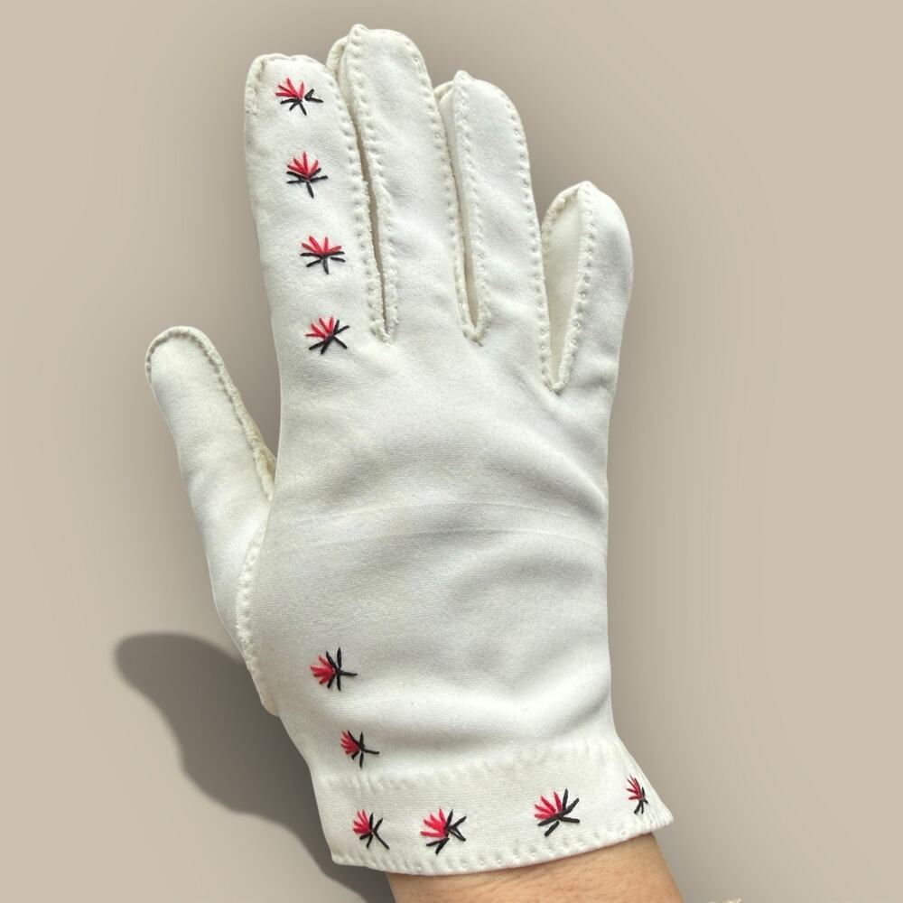 Vtg Ladies 60s MCM Embroidered Easter Prom Wedding Dress Gloves White Small